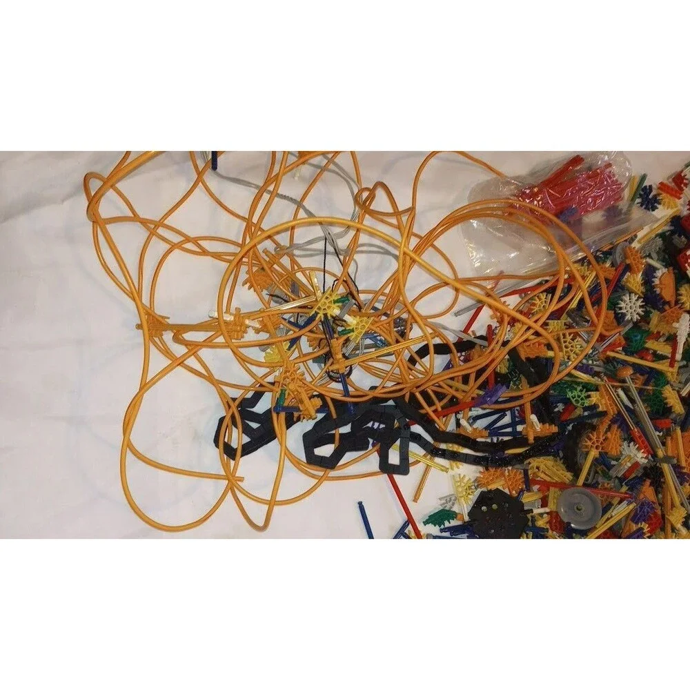 Huge Knex K'nex Classic & Mini Bulk Lot: Rods, Connectors, Panels, Tires,Etc.